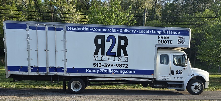 How to choose a moving company? 1 Moving truck showing how to choose a moving company